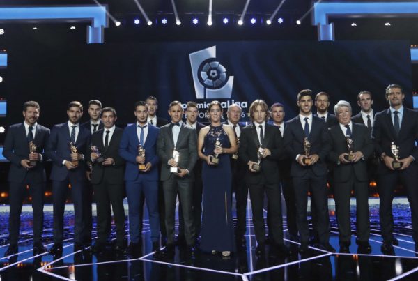 Foto de todos los premiados en la Gala de La Liga