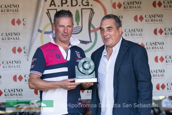 6ª Reunion Casino Kursaal-1º Carrera Asociación de la prensa deportiva de Gipuzkoa