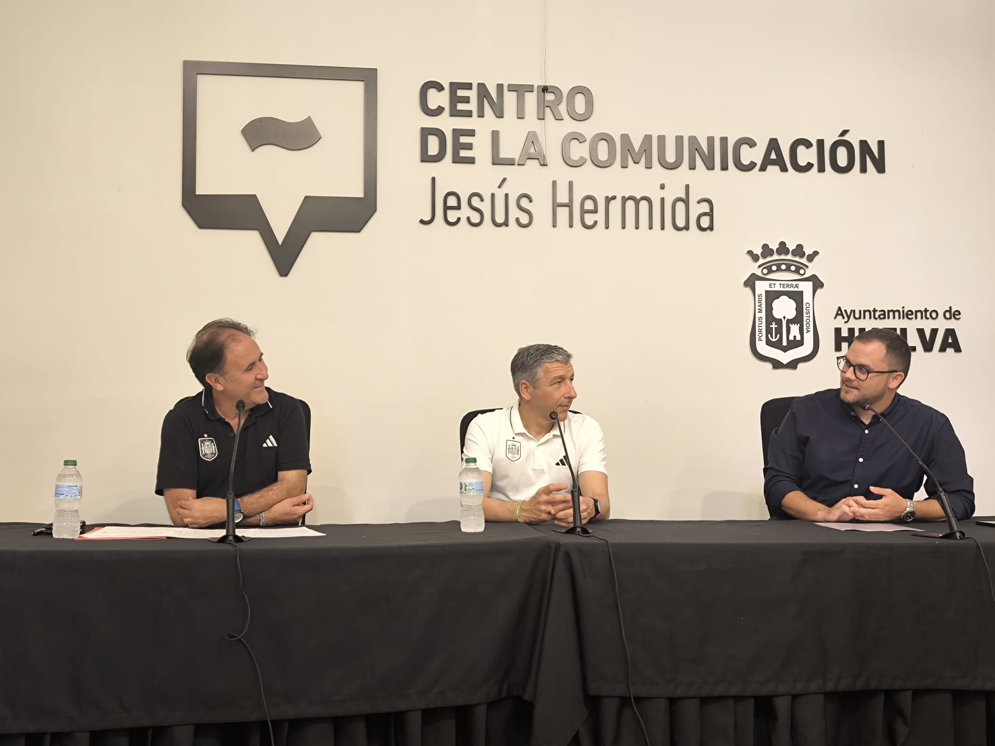 David Cubillo y Nicolás Sáinz ponen en valor en Huelva un fútbol base centrado en la persona