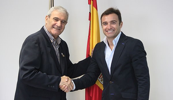 Convenio Asociación de la prensa de Alicante y el Hércules Club de Fútbol