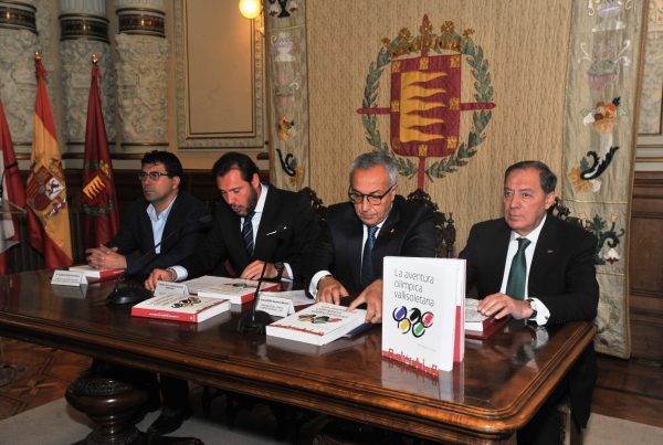 Jose Ortega, durante el acto de presentación de su libro "La Aventura olímpica vallisoletana"