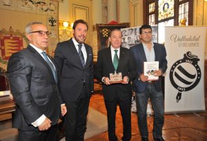 Jose Ortega, durante el acto de presentación de su libro "La Aventura olímpica vallisoletana"