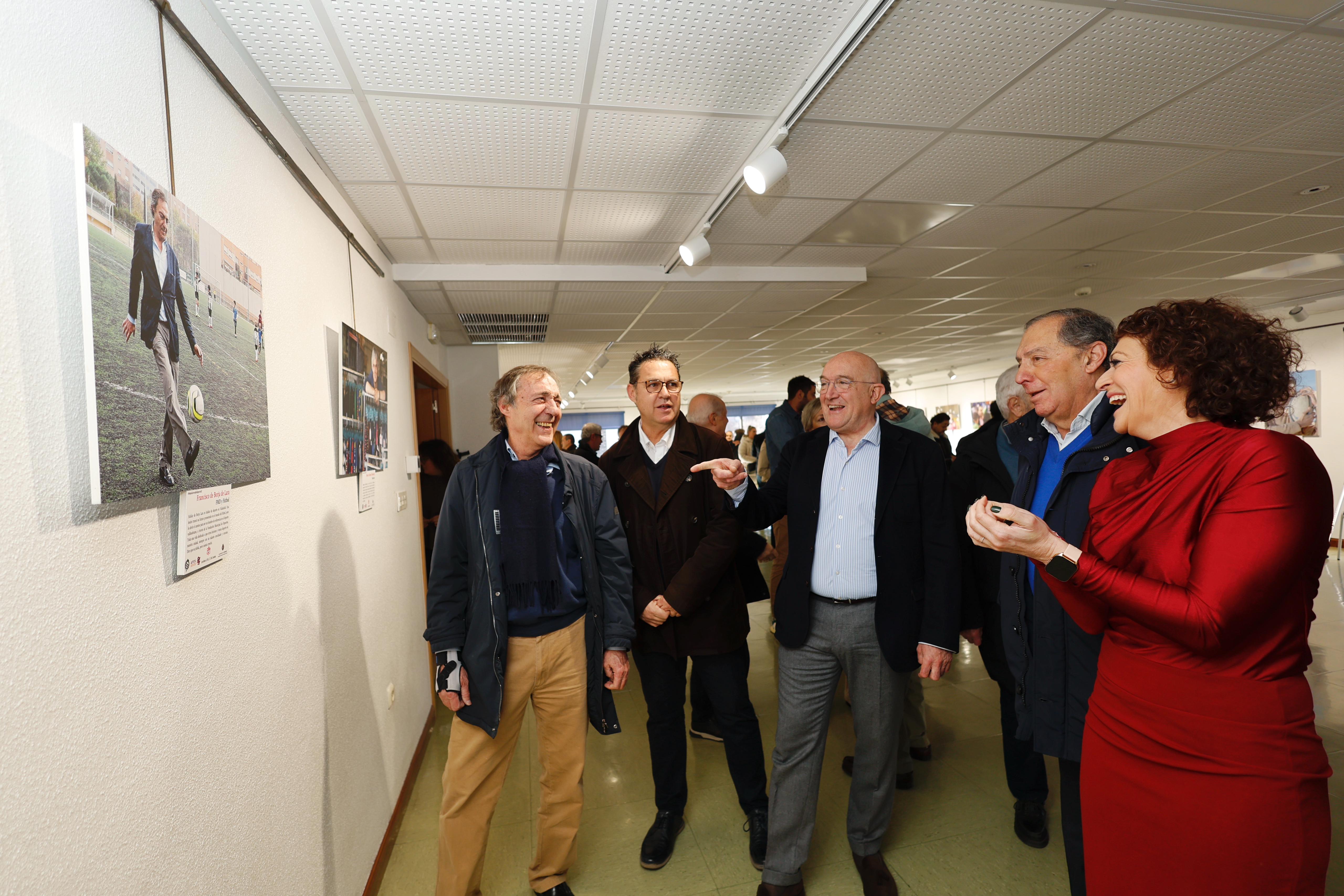 20250116 inaugura expo fotos Impulsores del Deporte 013 (1)