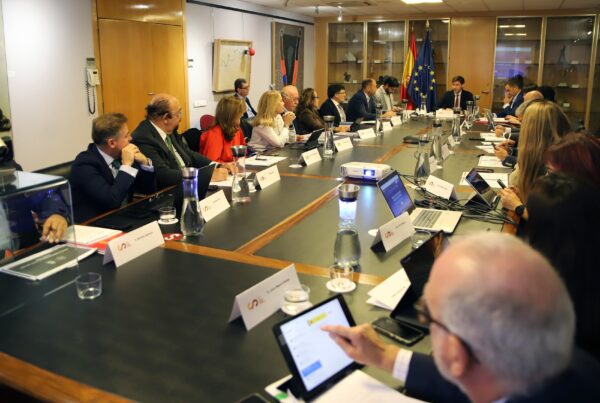 54858419701_68119e5de1_k